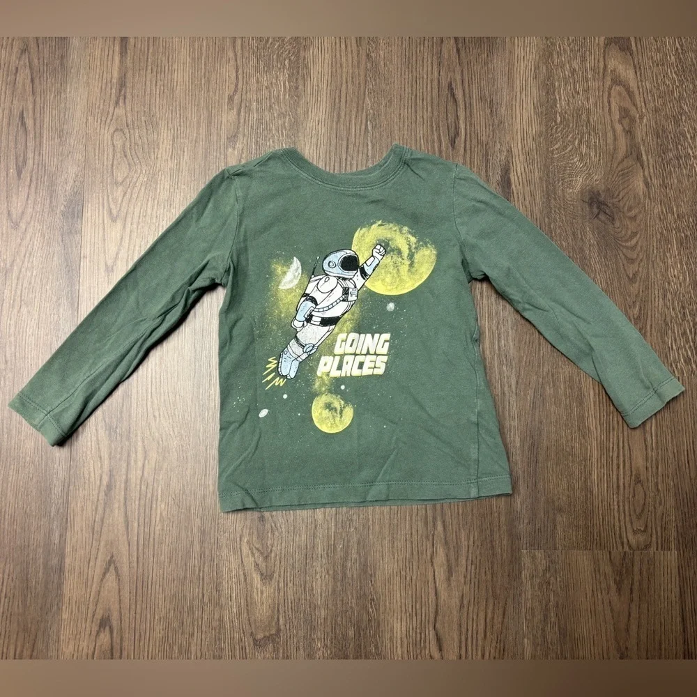 Oshkosh Originals 3T Astronaut Kids Shirt, GUC, 15% off w 2+ bundle